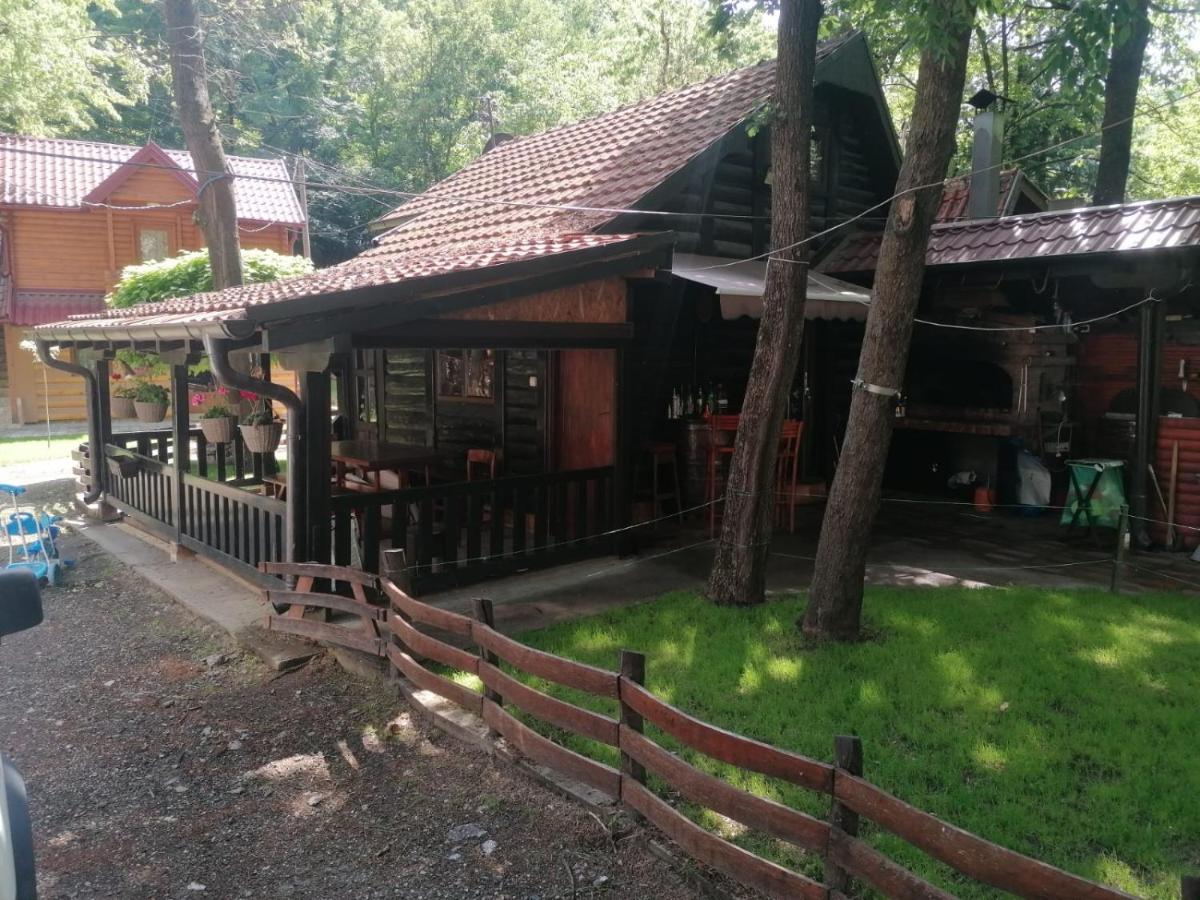 Vikendica Matovic Ovcar Banja Apartamento Exterior foto