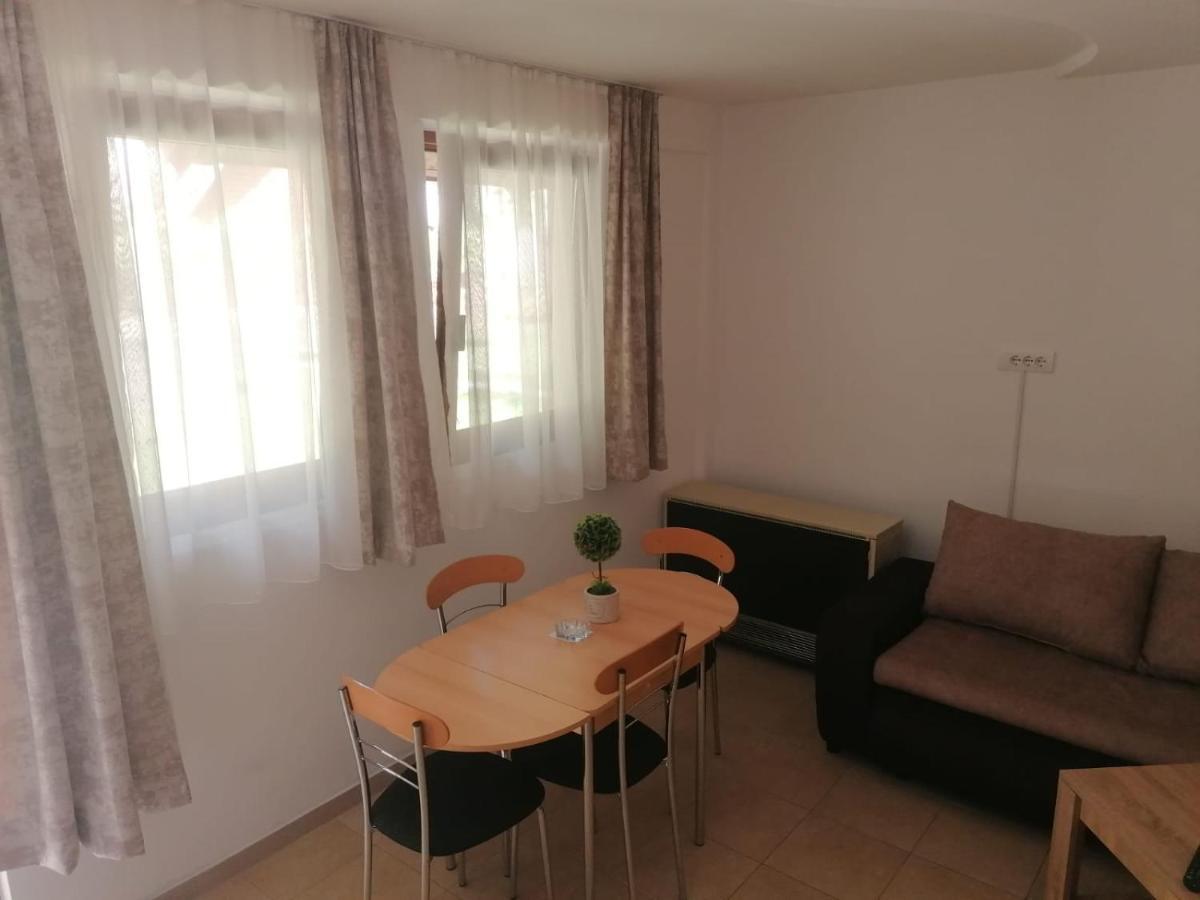 Vikendica Matovic Ovcar Banja Apartamento Exterior foto