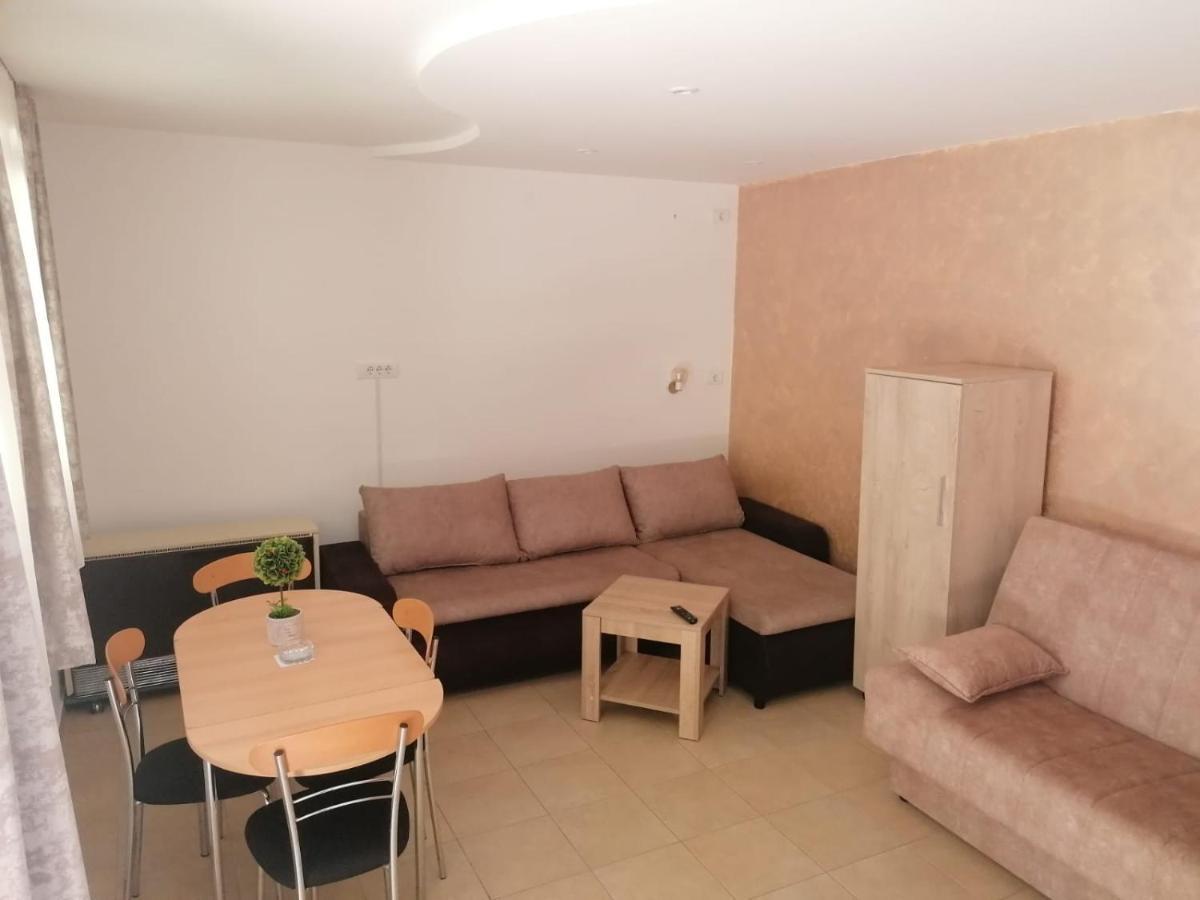 Vikendica Matovic Ovcar Banja Apartamento Exterior foto